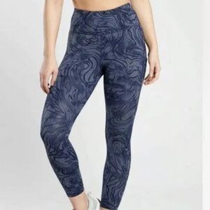 Athleta Ultimate Stash Pocket 7/8 Tight